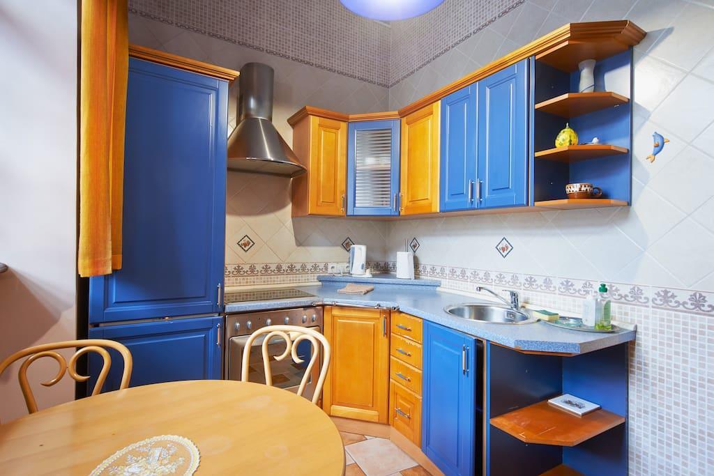 Cozy Apartment In Gothic Style House In The Heart Of The Old Town Vilnius Exterior photo